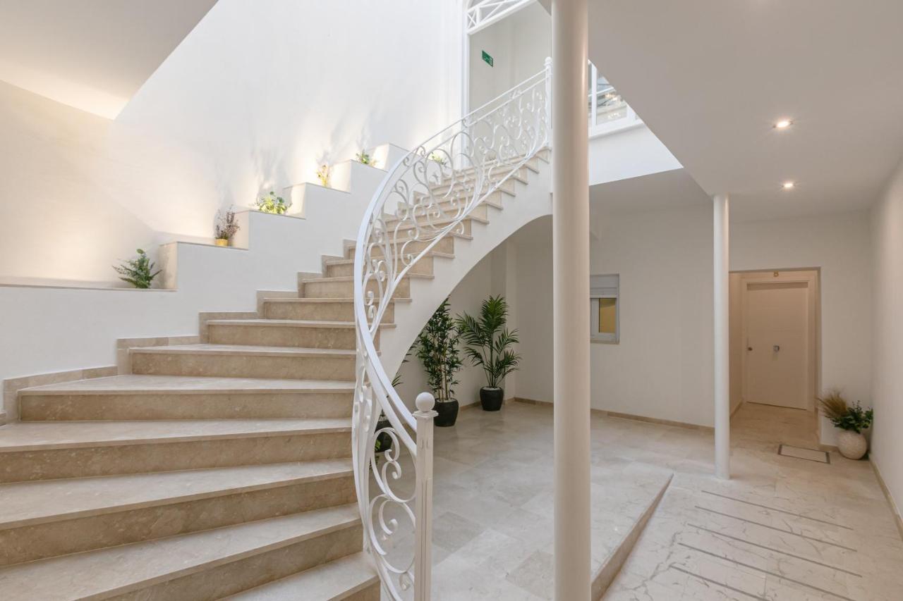La Joya De Santa Cruz Calle Virgenes 21 Sevilla Eksteriør bilde